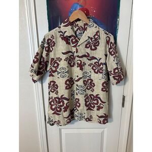Gecko Hawaii Mens Tan Red Hibiscus Gecko Print Short Sleeve Button Down Shirt L